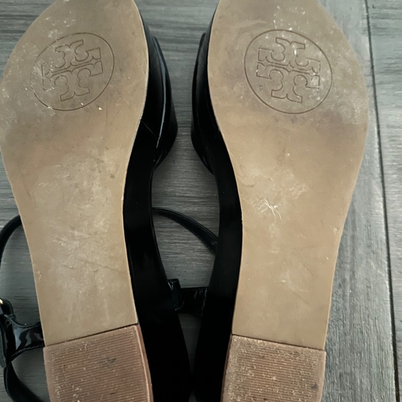 Tory Buch Black Patent Leather Wedge Sandals - Picture 6 of 7